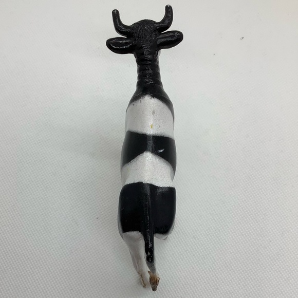 Unbranded S.H. Replacement Holstein Cow Figure Plastic Toy READ - Picture 7 of 15